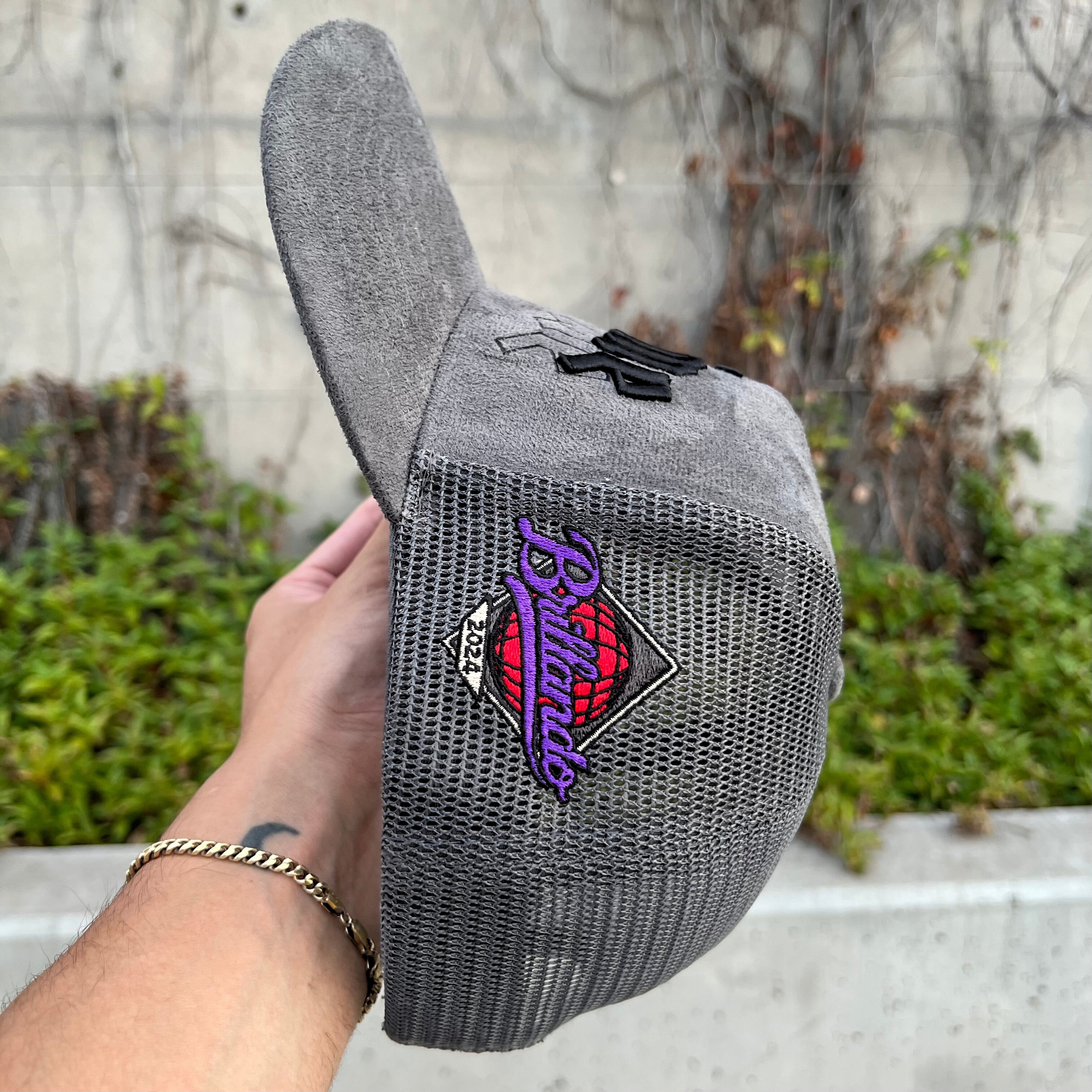SUEDE BRILLANDO TRUCKER